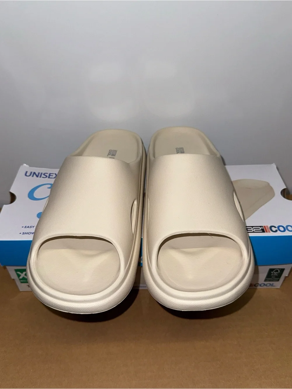 32 Degrees Cool Cushioned Slide Sandals Tan Women's Size: W11-12 / M9-10 , New